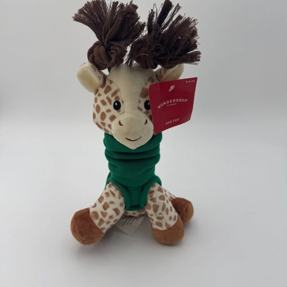 Wondershop Plush Giraffe Dog Toy Green Sweater Rope Horns New with tags